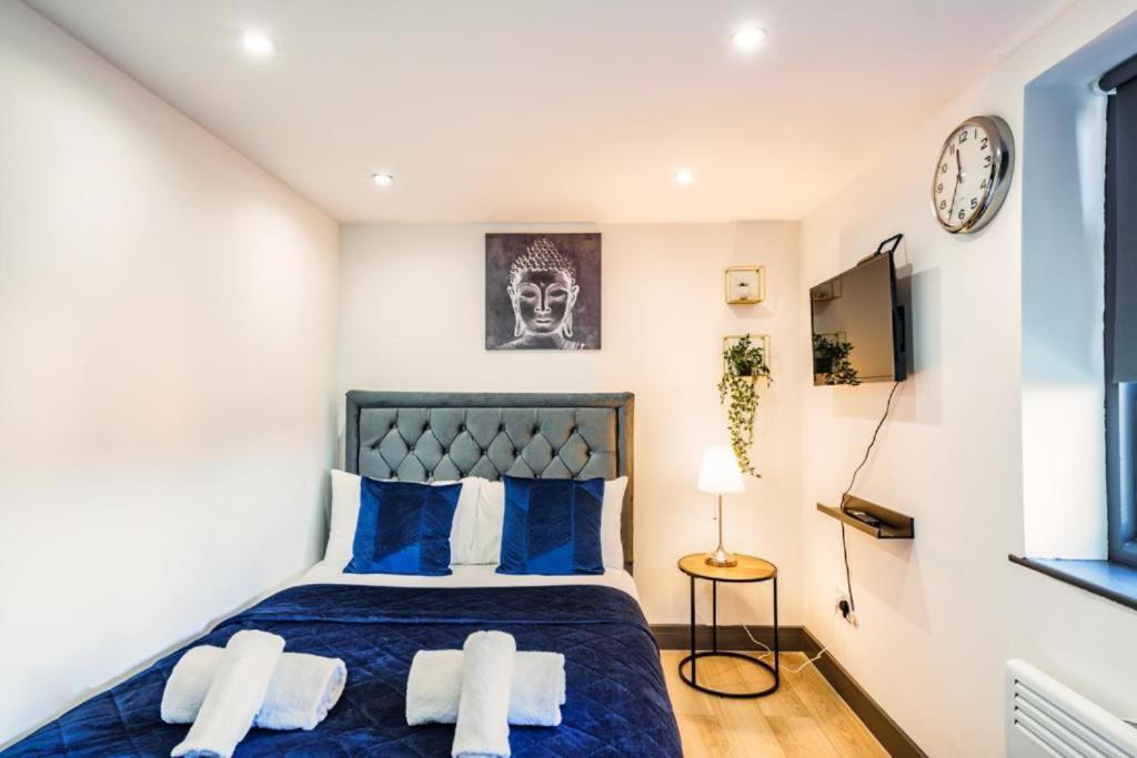 Heathrow Guest House - Oakway Feltham 외부 사진
