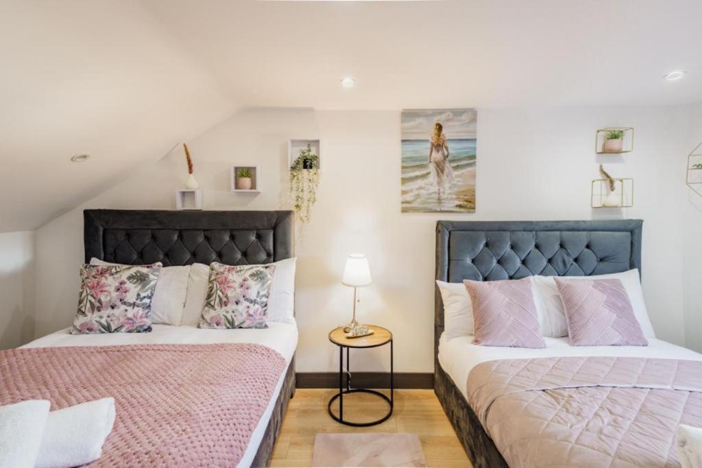Heathrow Guest House - Oakway Feltham 외부 사진