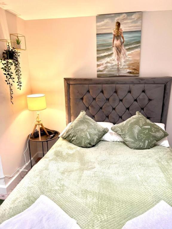 Heathrow Guest House - Oakway Feltham 외부 사진